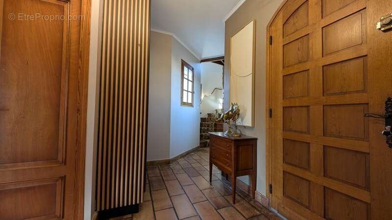 Maison à ARQUES