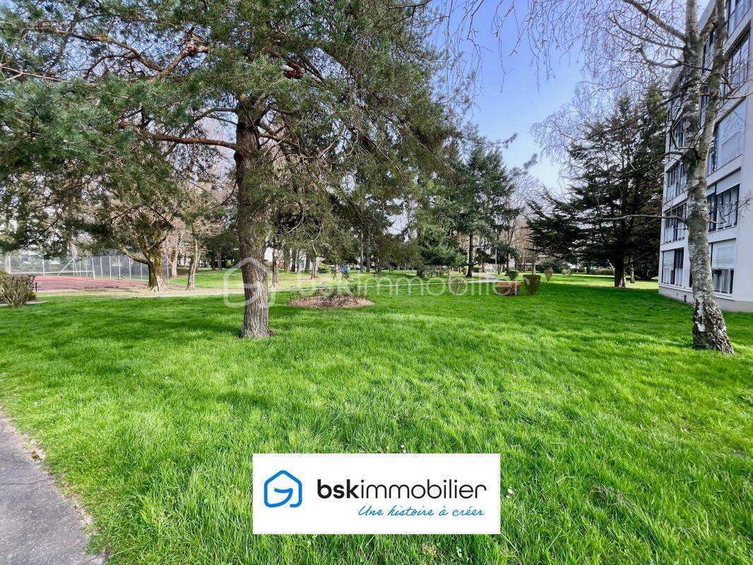 Appartement à CHENNEVIERES-SUR-MARNE