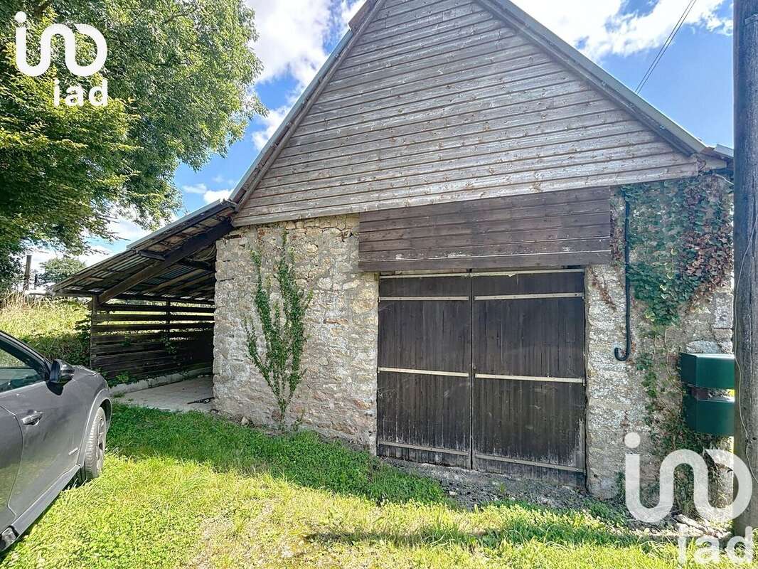 Maison 67 m² à Le Luot  - photo 4