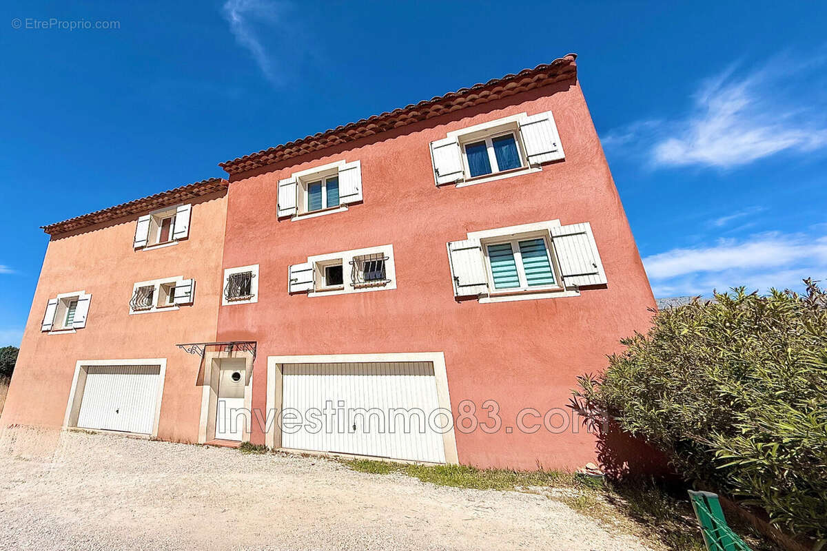 Appartement à ROUSSET