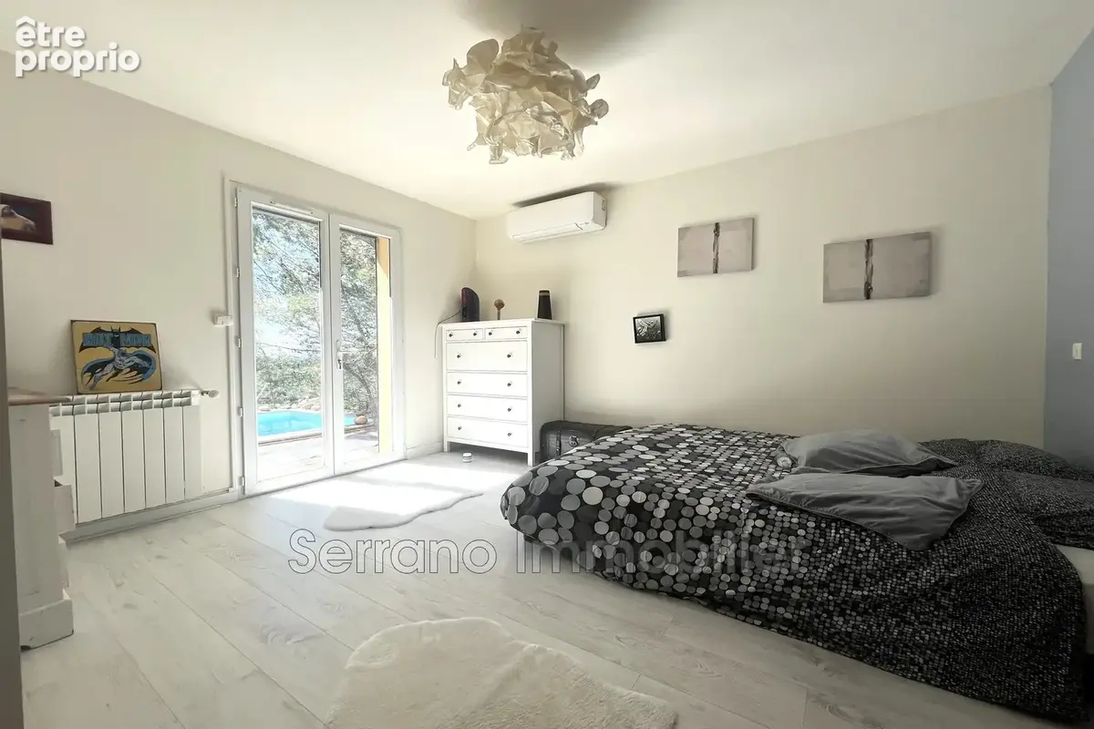 Maison 87 m² à Beaucaire  - photo 5