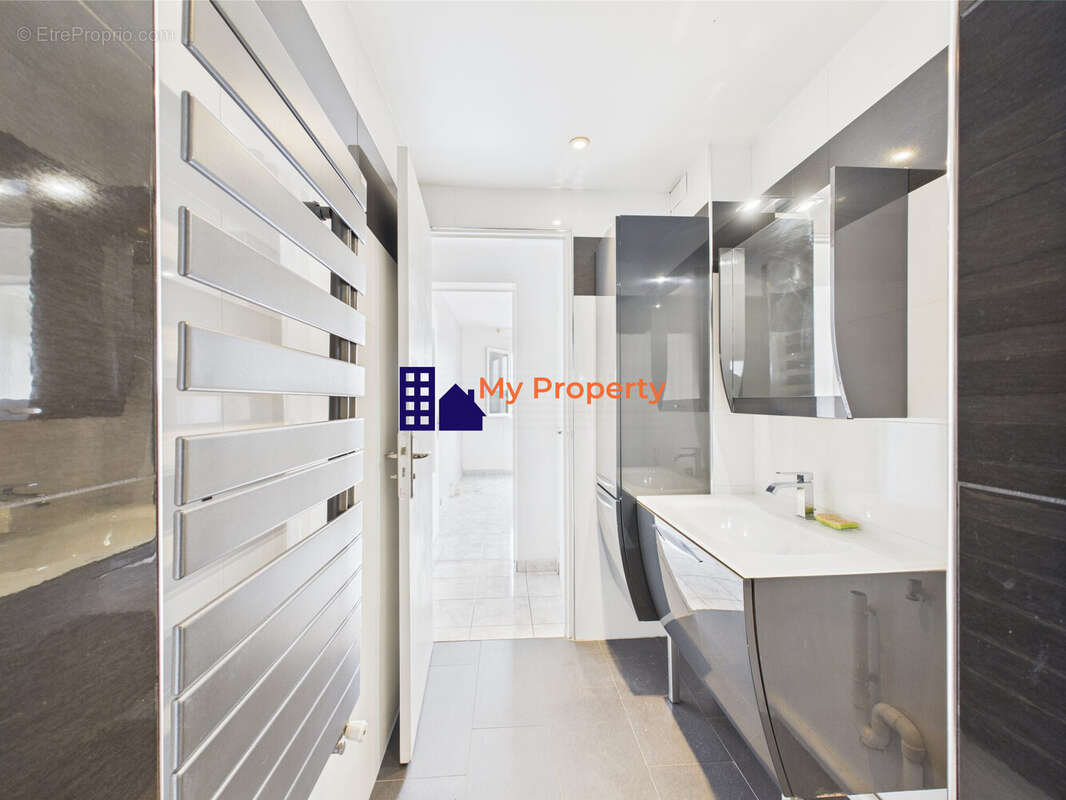 Appartement à HOUILLES