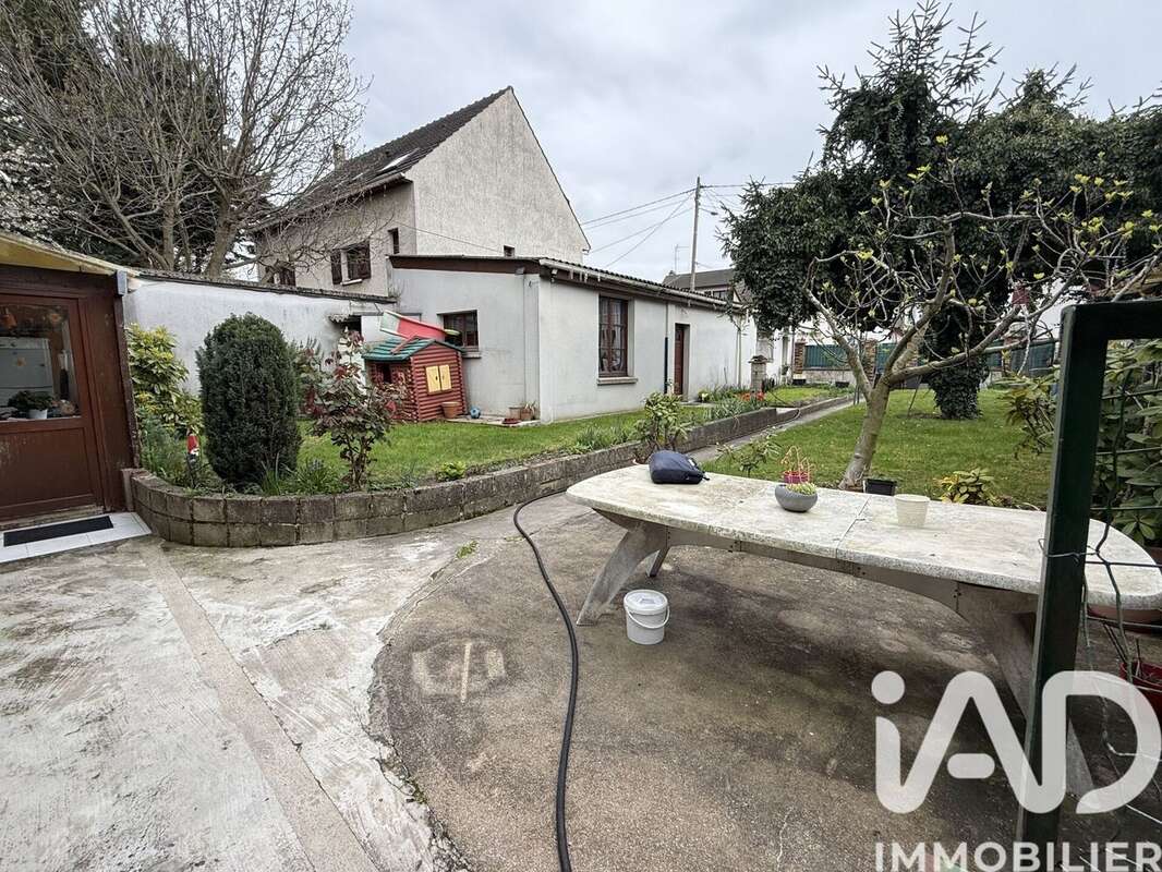 Photo 3 - Maison à LIVRY-GARGAN