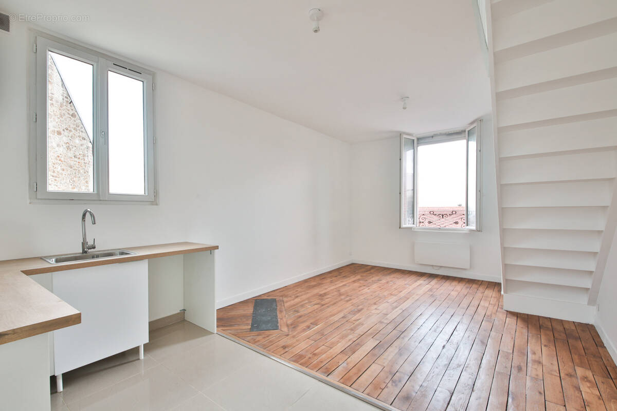 Appartement à NANTERRE