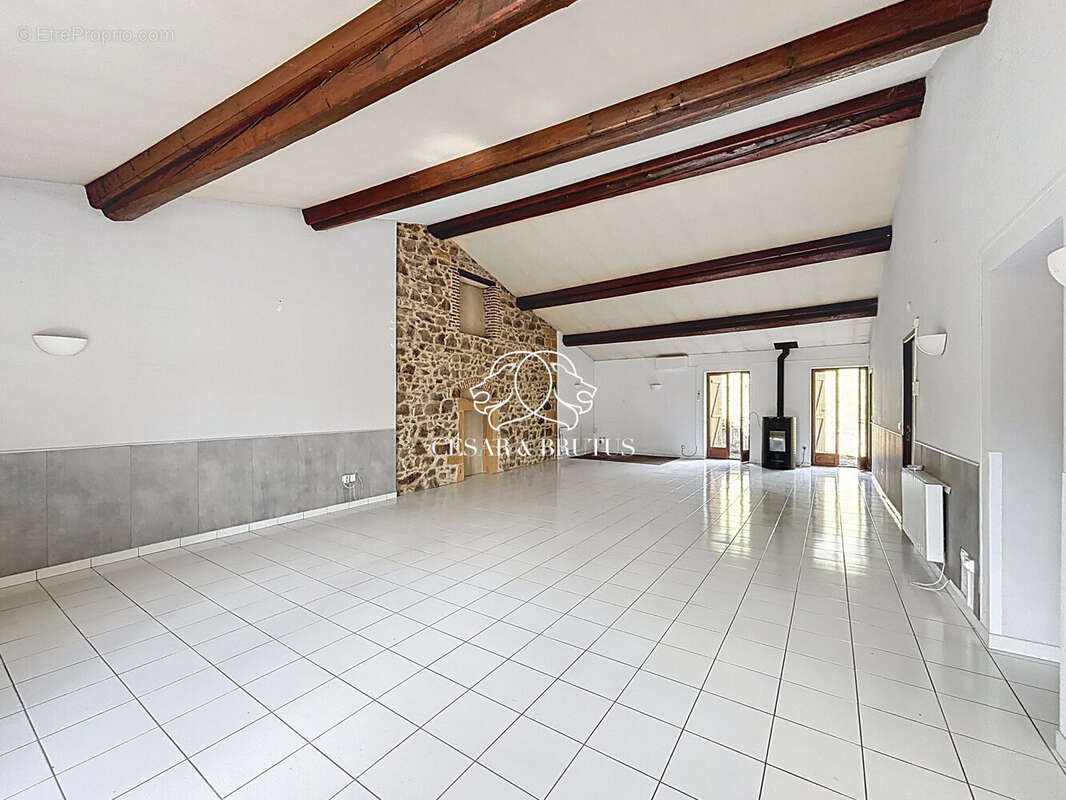 Appartement 109 m² à Ternand  - photo 5