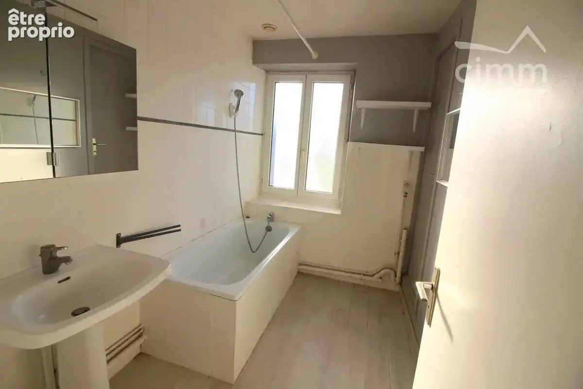 Maison de village avec jardin, Artas centre - photo 9