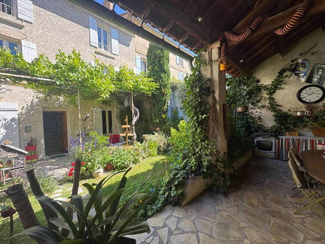 Maison à GRAVESON