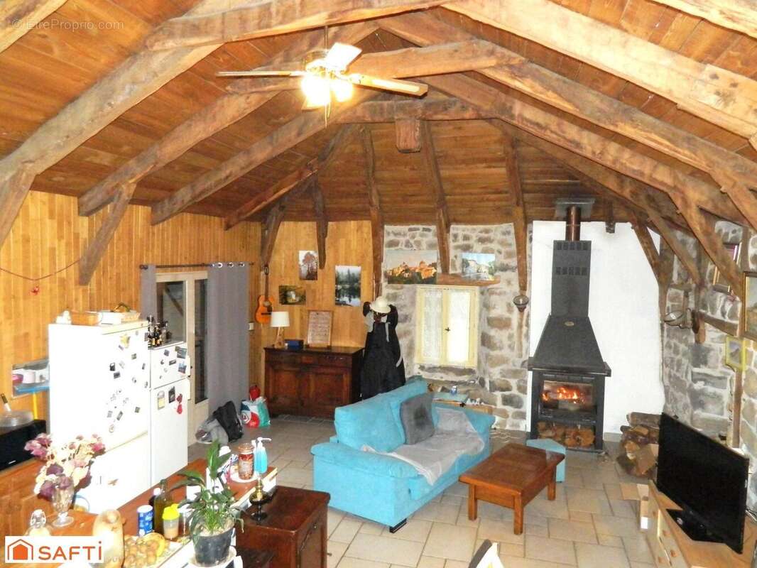 Maison 90 m² à Chaneac  - photo 4