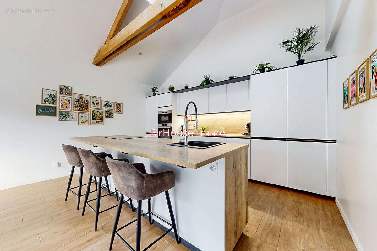 Maison à SAINT-FARGEAU-PONTHIERRY