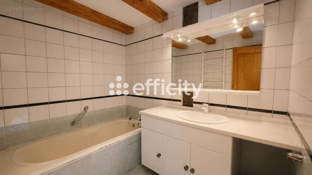 Maison 140 m² à Vulbens  - photo 20