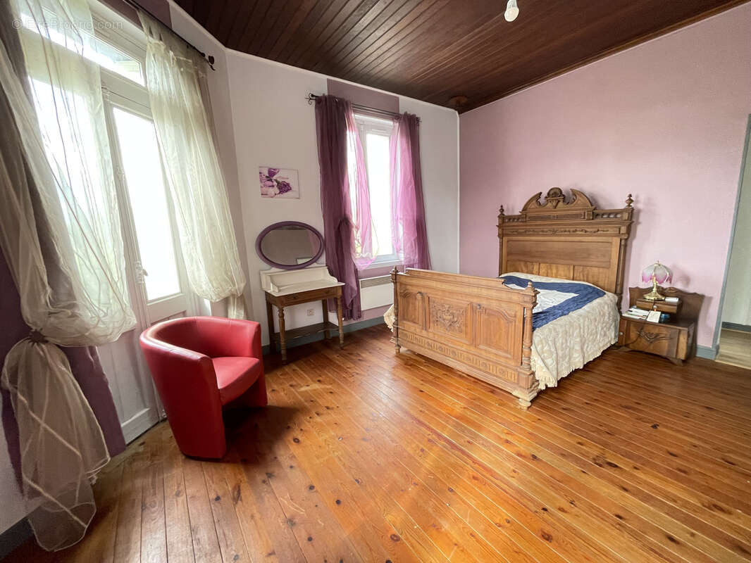 Maison de ville 146 m2     Montauban - photo 6