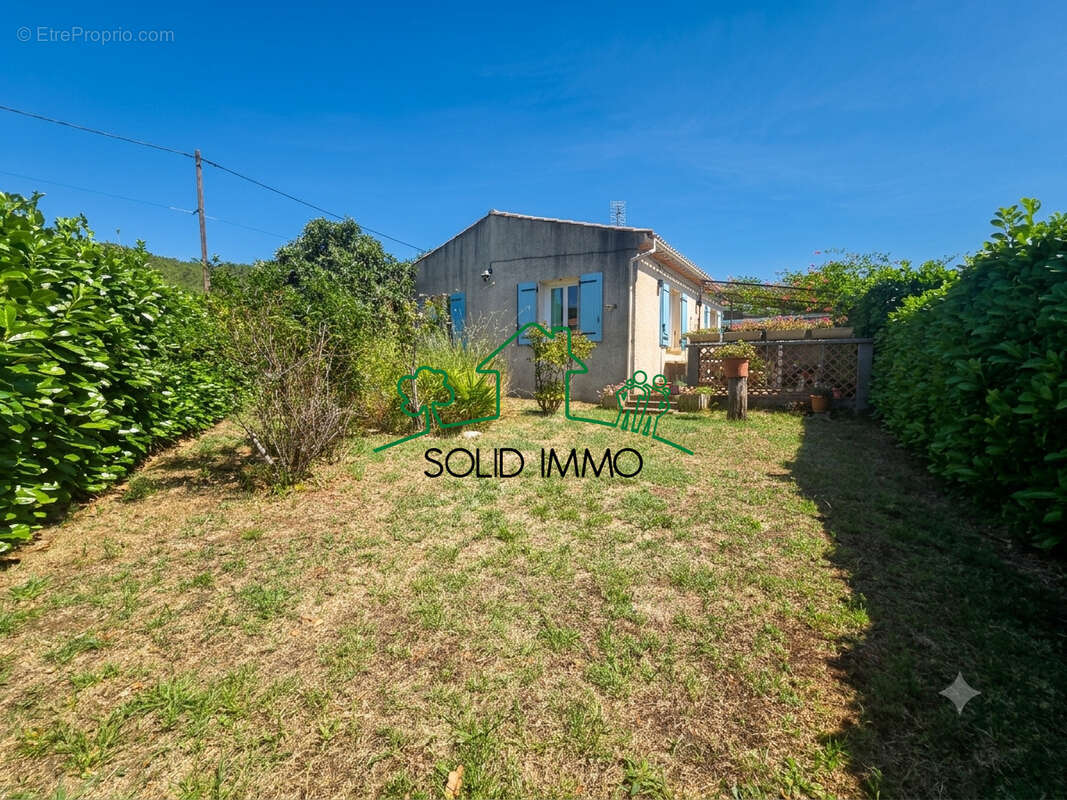 Charmante villa de plain-pied avec jardin verdoyant et double garage - photo 8