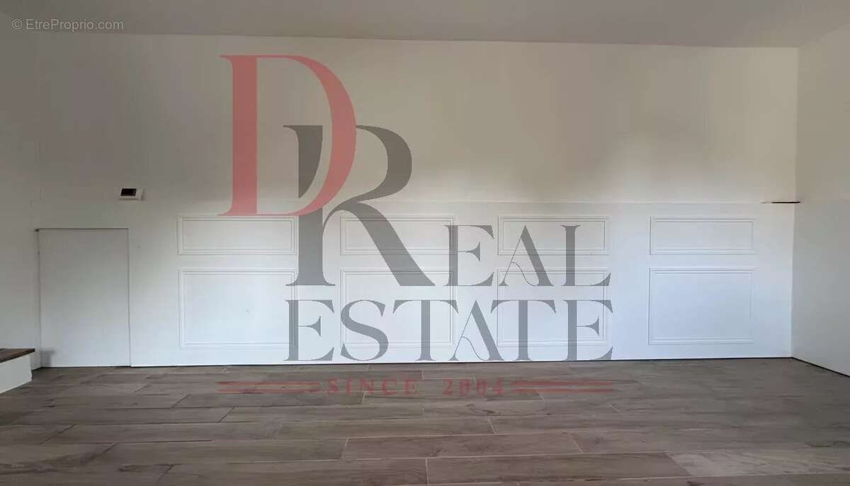 Appartement à LA TURBIE