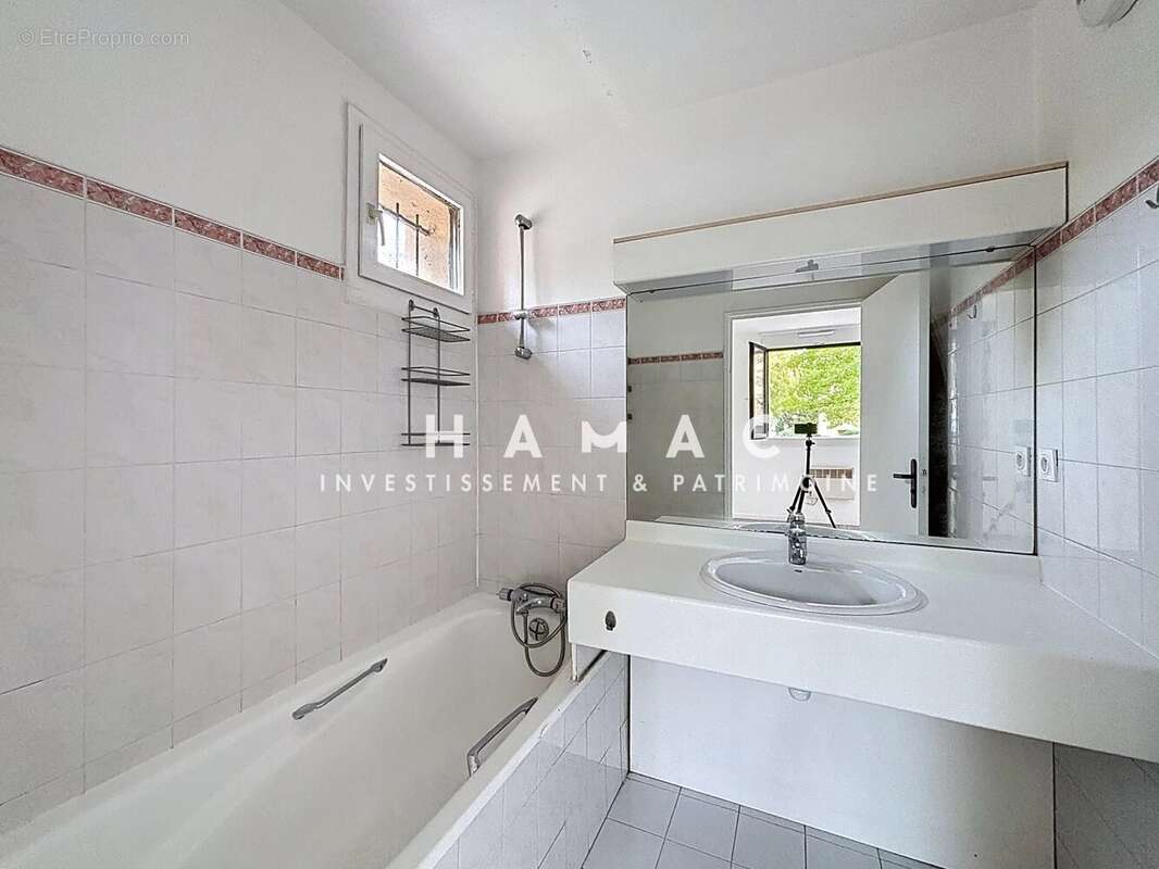 Appartement à SAINTE-FOY-LES-LYON