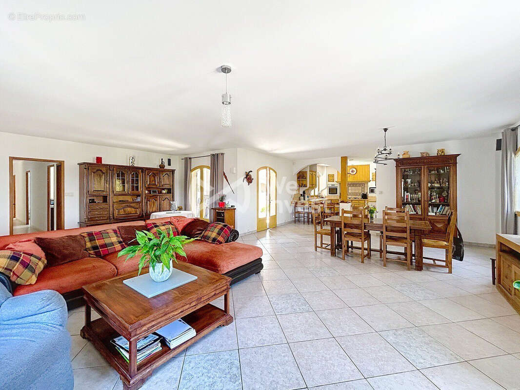 Maison à SAINT-AUNES