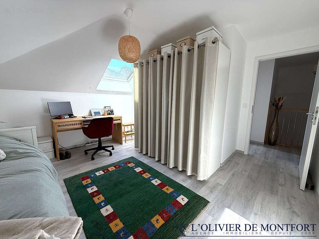 Maison à MONTFORT-L'AMAURY