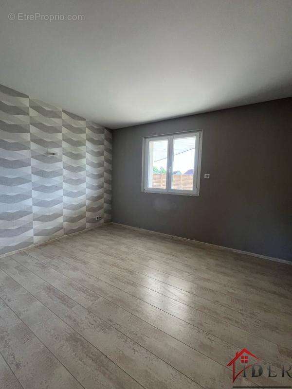 Maison à MAGNY-VERNOIS