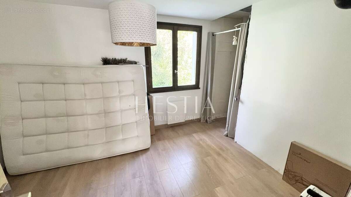 Maison à NAVES-PARMELAN