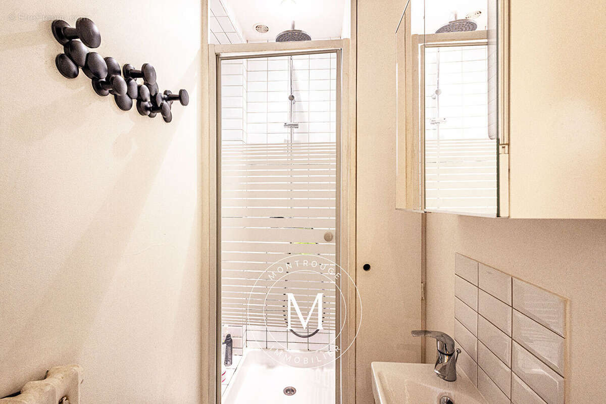 Appartement à MONTROUGE