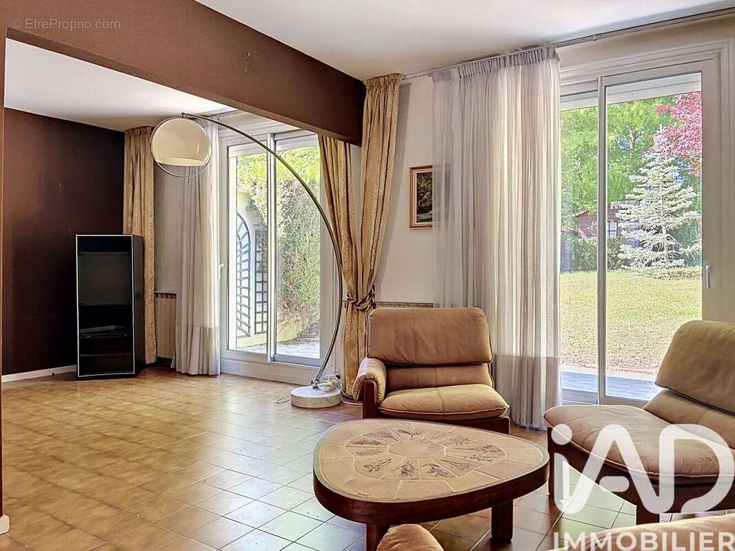 Photo 9 - Maison à SAINT-FARGEAU-PONTHIERRY