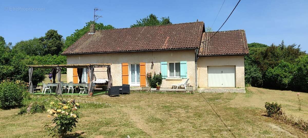 Maison à LALINDE