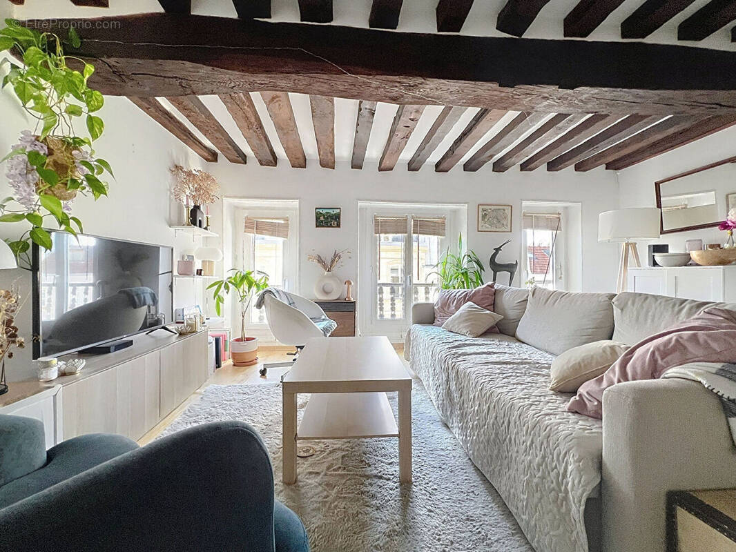 Appartement à PARIS-2E