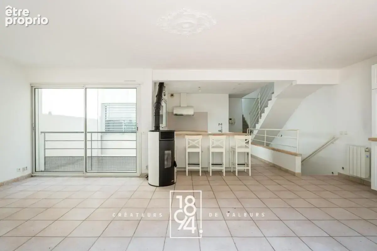 Appartement  Cassis  128 m2  Garage  stationnement - photo 4