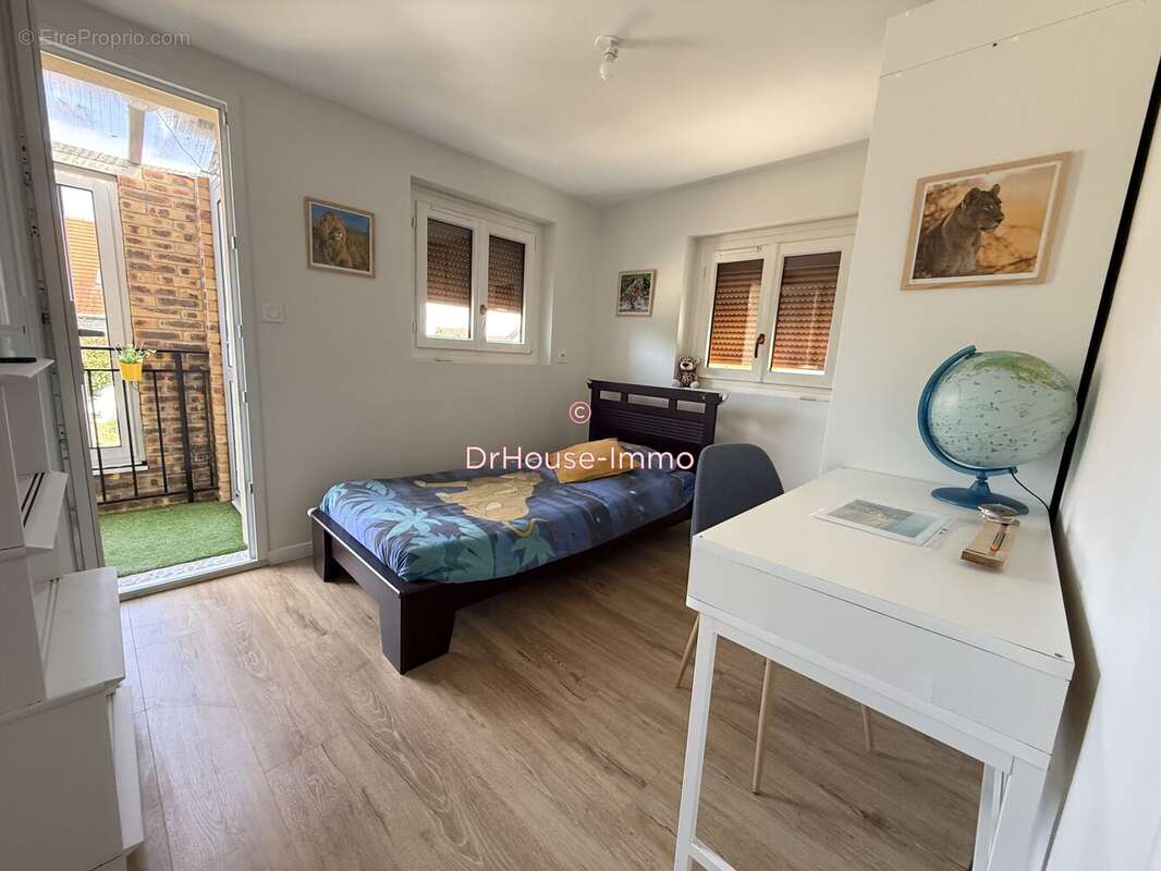 Maison 98 m² à Luc-Sur-Mer  - photo 9