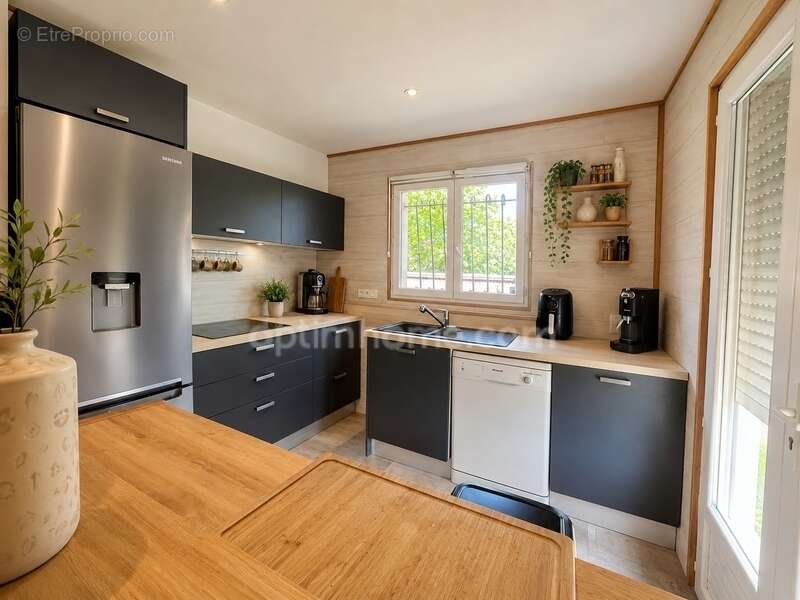 Maison de plain-pied 92 m² – 3 chambres, suite parentale, jardin et terrasse à Saint-Laurent-Médoc - photo 3