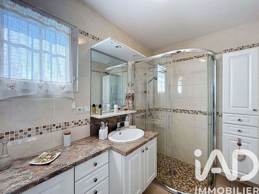 Photo 5 - Maison à CORQUILLEROY