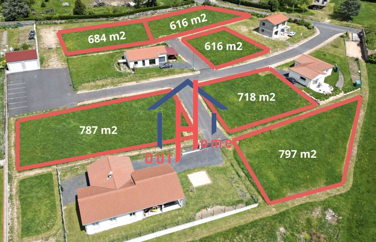 Maison à SAINT-PIERRE-DU-CHAMP