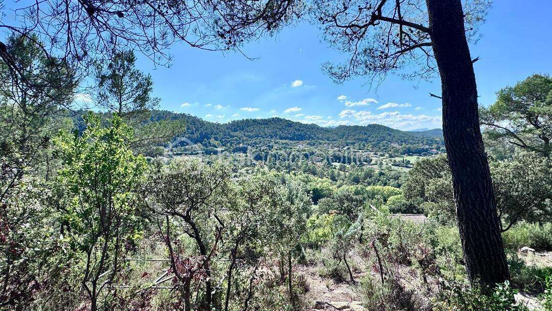 ACHAT Maison de 3 chambres avec vue panoramique sur la vallée à 83143 Le Val - photo 14