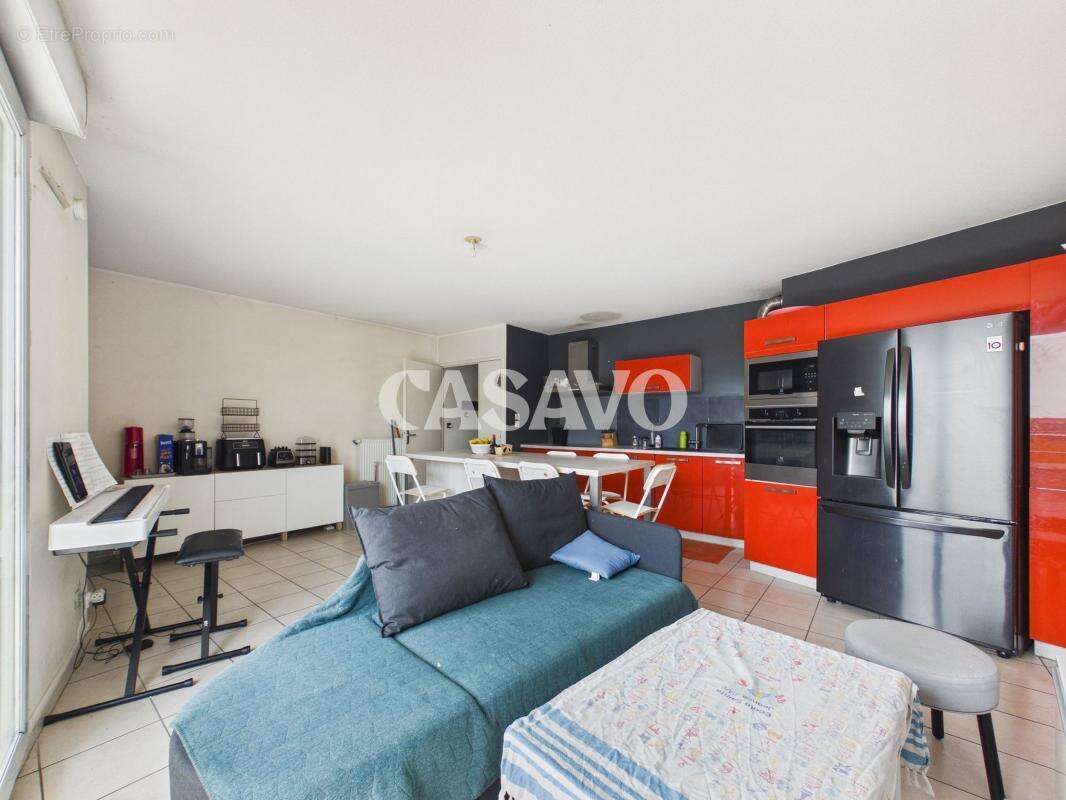 Appartement à DECINES-CHARPIEU