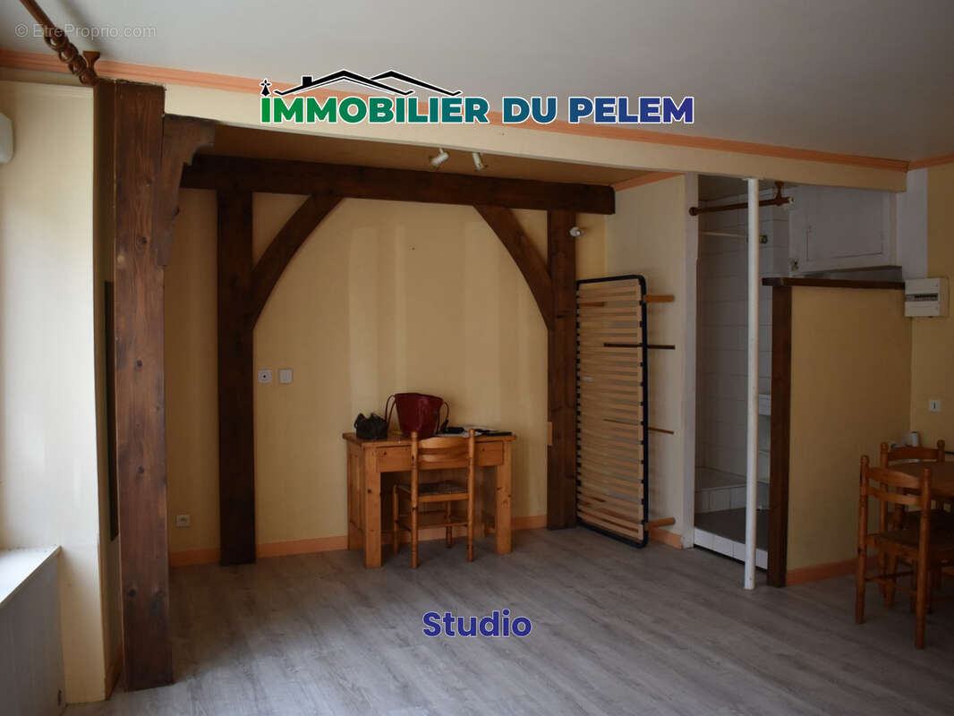 Maison à GLOMEL
