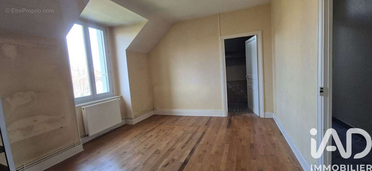 Photo 4 - Appartement à AURILLAC