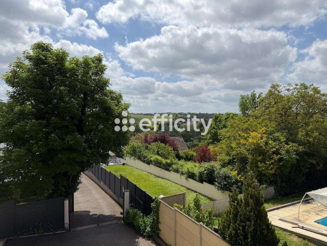 Maison 160 m² à Tessancourt-Sur-Aubette  - photo 17