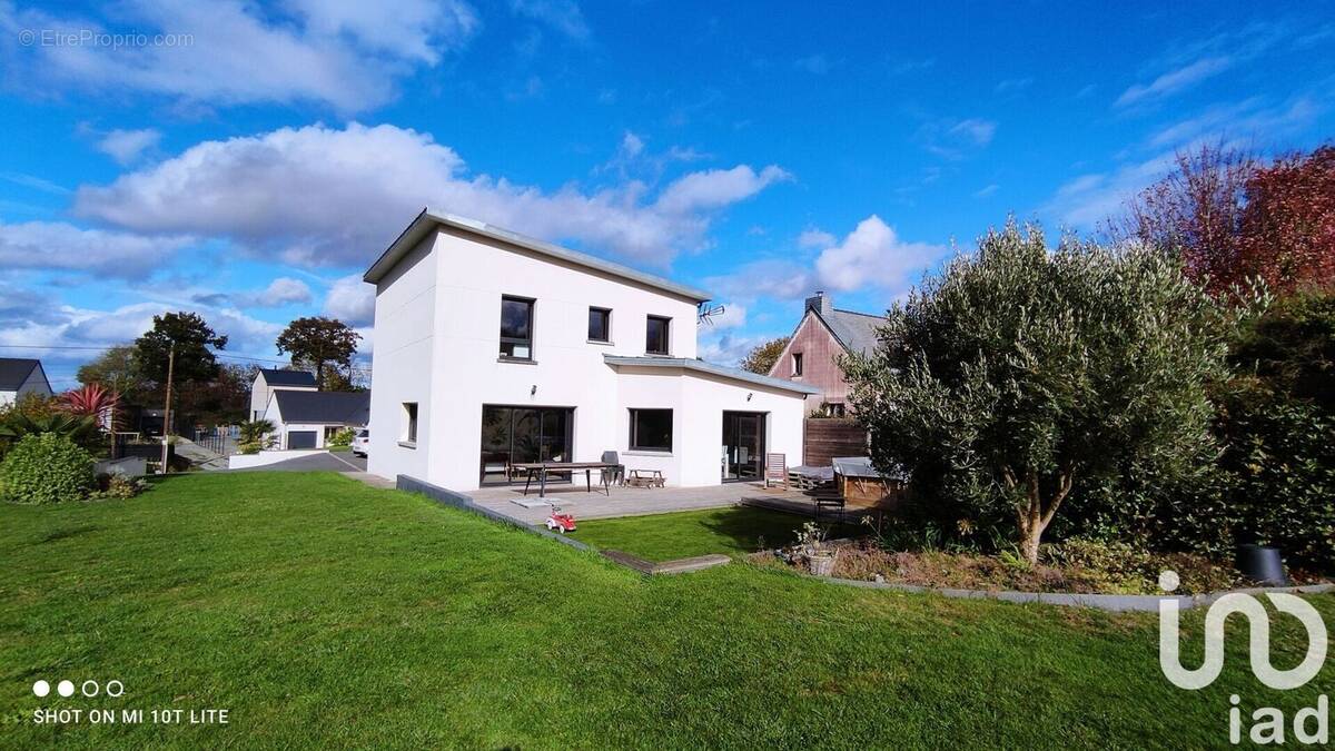 Photo 1 - Maison à LANVALLAY