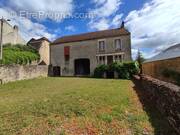 Maison à FONTENAY-PRES-VEZELAY