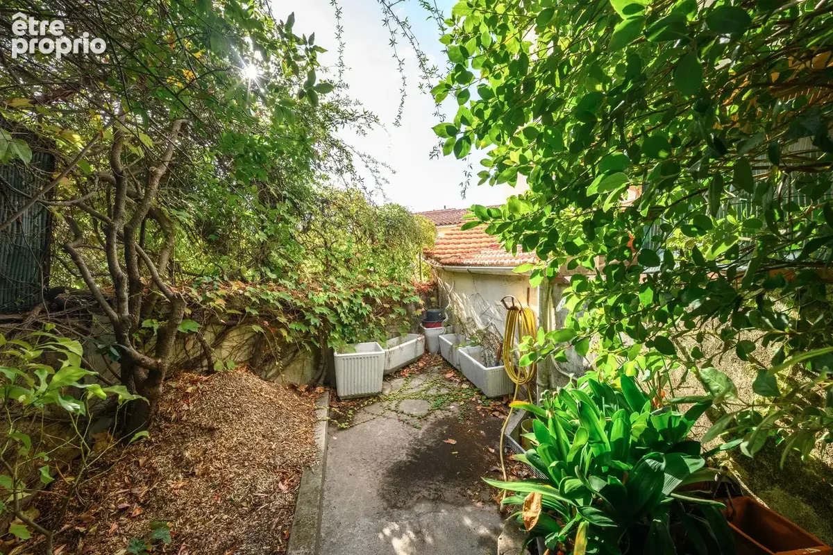 Cannes - Appartement - 182m² - Patio - Dépendance - Parking - photo 29