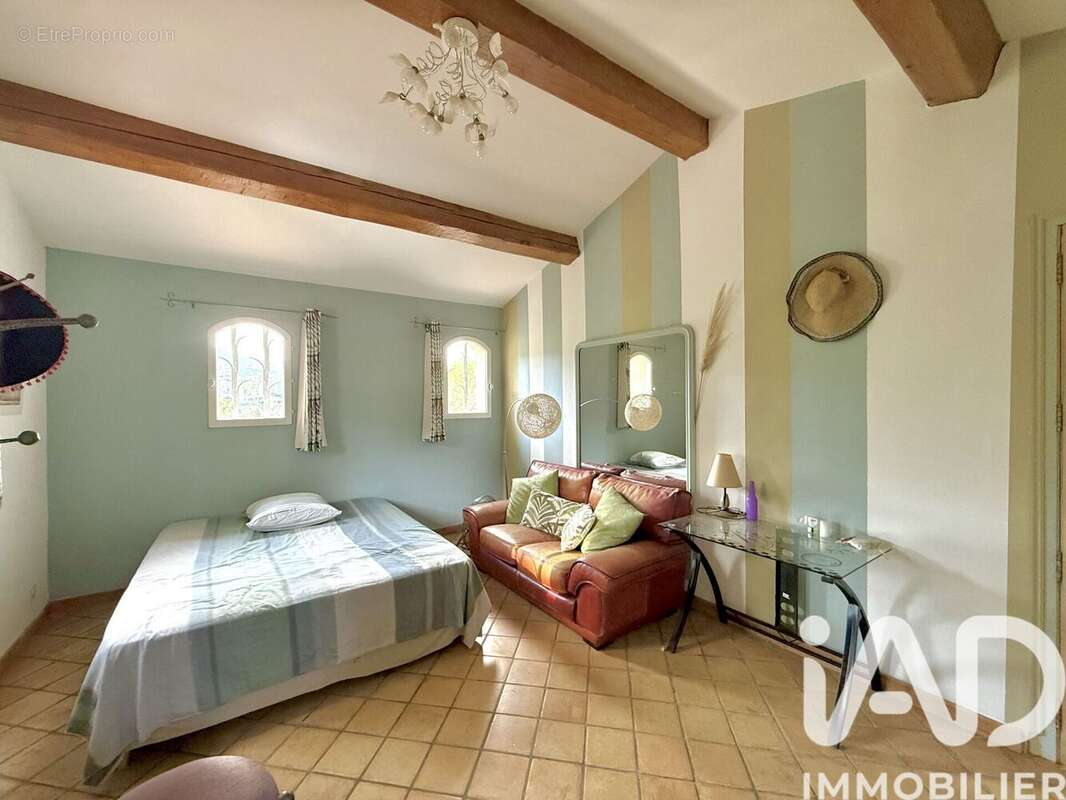 Photo 8 - Maison à SOLLIES-TOUCAS