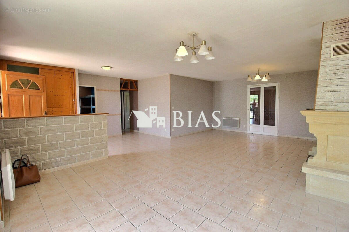 Maison 165 m² à Brionne  - photo 3