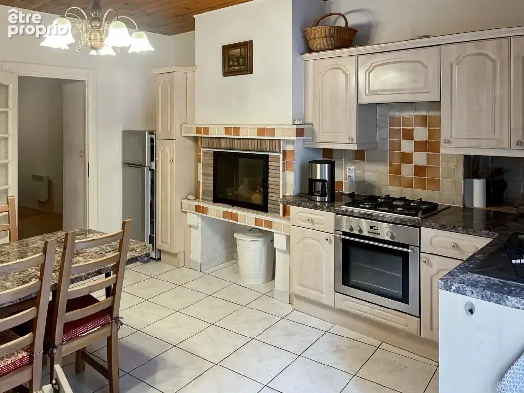 Vente maison de ville à Marseillan avec garage et terrasse - photo 6