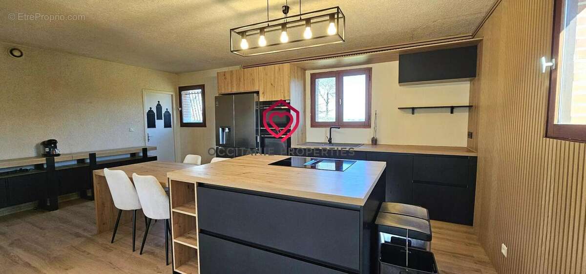 Maison à BEAUMONT-SUR-LEZE