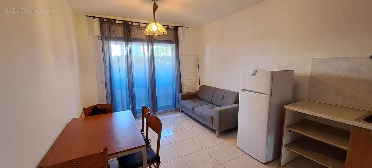 Appartement à VILLENEUVE-LOUBET