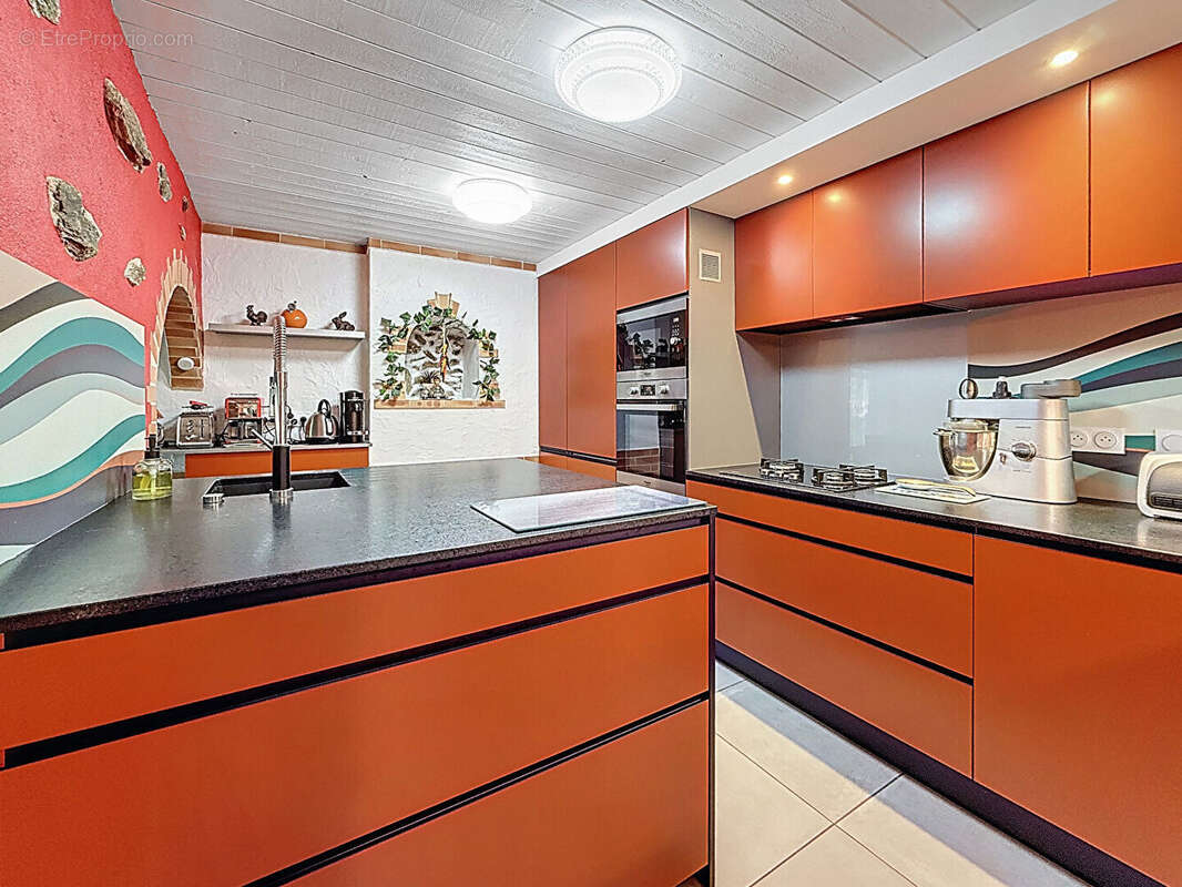 Maison à SAINT-CHRISTOPHE-DU-LIGNERON