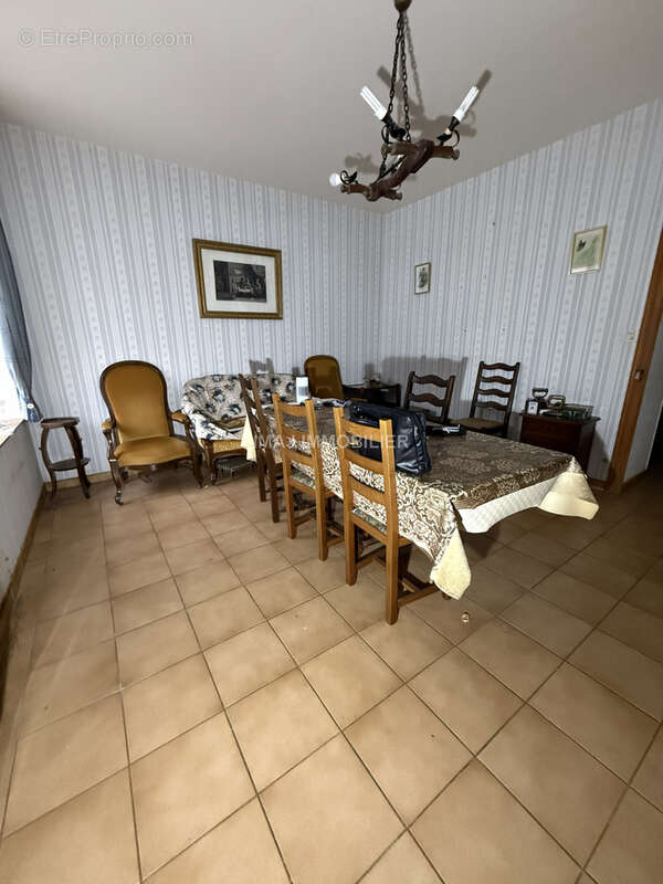 Maison à BAINS-LES-BAINS
