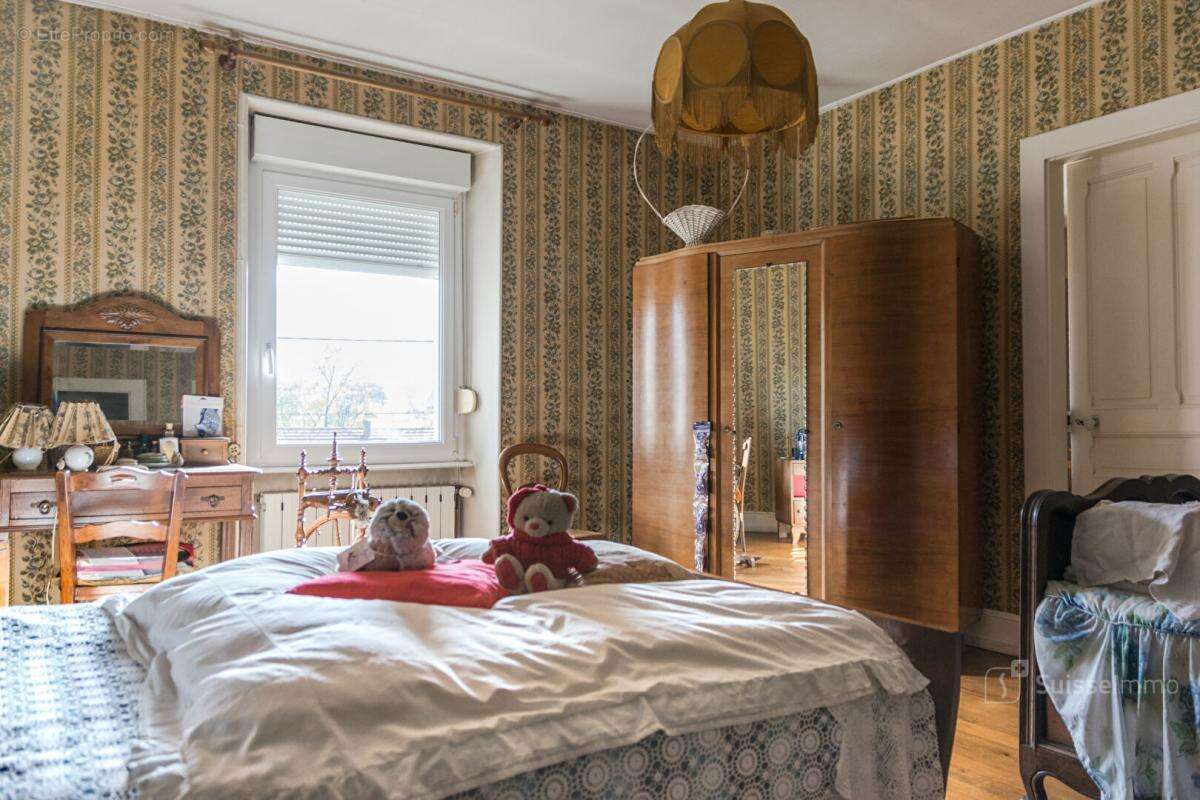 Maison à BOURGUIGNON