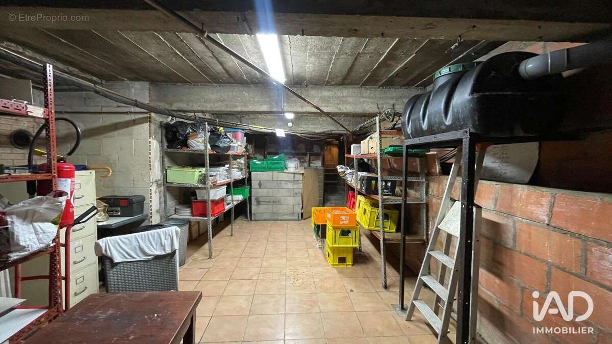 Photo 4 - Commerce à ANGOULEME