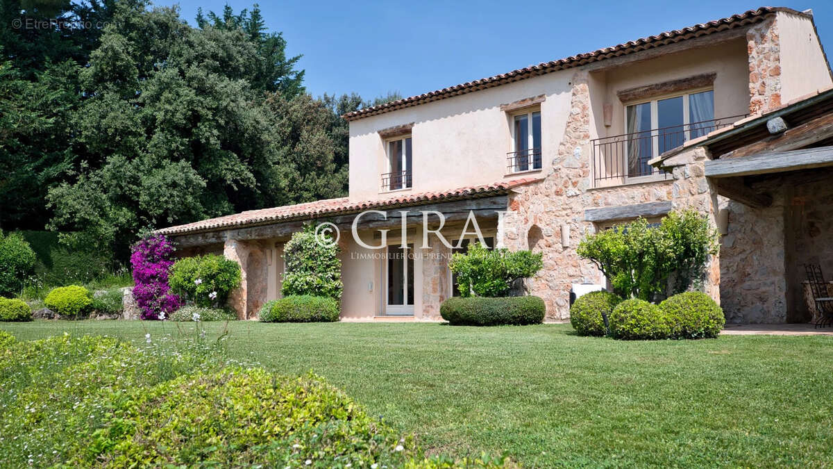Maison à LA COLLE-SUR-LOUP