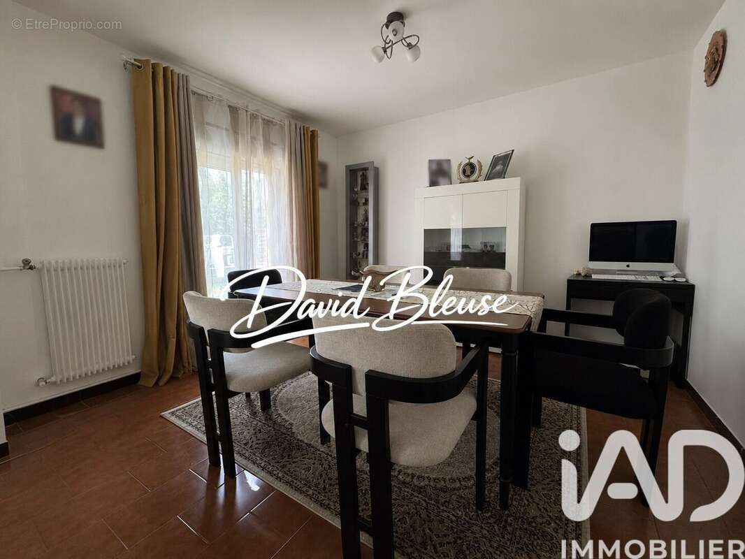 Maison 94 m² à Eragny  - photo 2